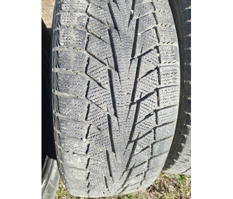 Hankook Winter i*cept IZ2 A W626 215/55 R16