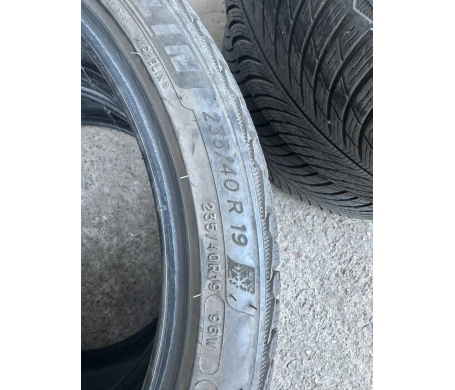 Michelin Pilot Alpin 5 235/40 R19