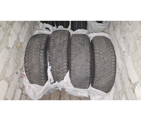 Bridgestone Blizzak LM005 215/65 R16 102H
