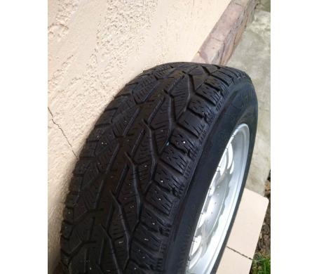 Kormoran Snow 205/65 R15