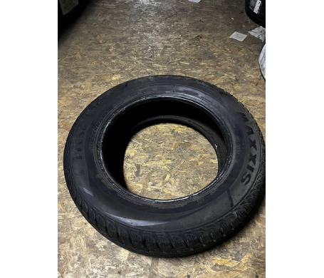 Maxxis MA-PW Presa Snow Wintermaxx 215/60 R16 99H