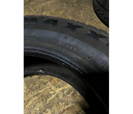 Maxxis MA-PW Presa Snow Wintermaxx 215/60 R16 99H