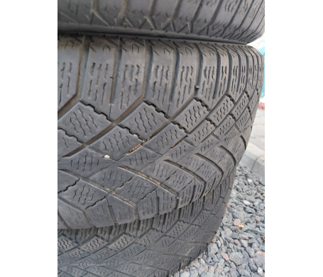 Continental VikingContact 7 205/55 R16 94T