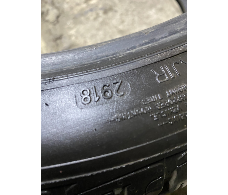 Goodyear UltraGrip 8 Performance 225/45 R18 95V