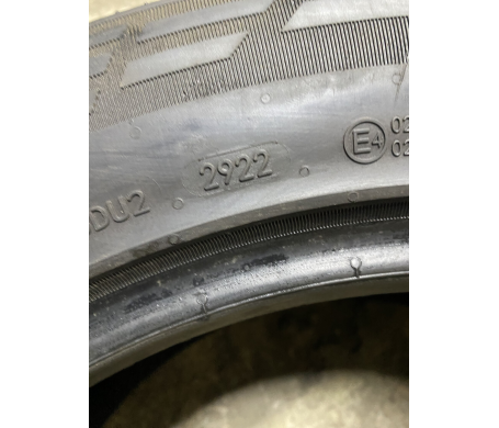 Berlin Summer UHP1 235/55 R18 104W