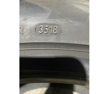 Goodyear UltraGrip 8 Performance 285/45 R20 112V