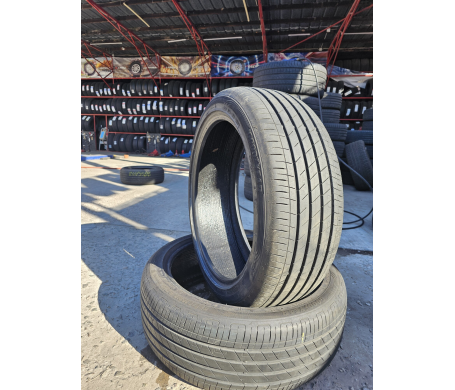 Goodyear EfficientGrip Performance 235/45 R21 101T