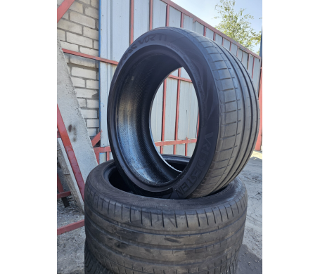 Vredestein Ultrac Vorti 245/40 R19 98Y