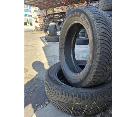 Michelin Alpin 5 215/60 R17 100H