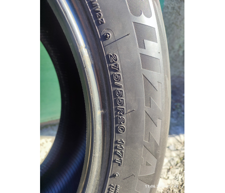 Bridgestone Blizzak DM-V2 275/55 R20