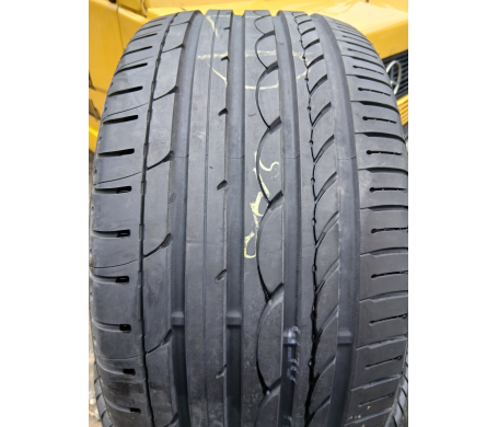 Yokohama Advan Sport V105 265/35 R18 97Y