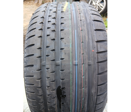 Continental Sport Contact CH 90 235/40 R17 90Y