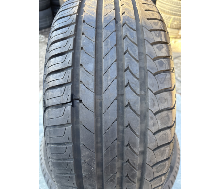 Goodyear EfficientGrip 225/45 R17 94Y
