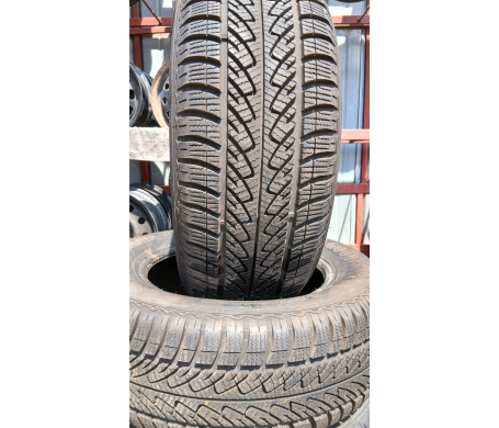 Goodyear UltraGrip 8 Performance 225/60 R16 98H