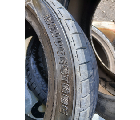 Bridgestone Expedia S-01 245/40 R17 93W RunFlat
