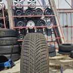 Goodyear UltraGrip Performance 3 225/55 R17 97H Goodyear UltraGrip Performance 3 225/55 R17 97H