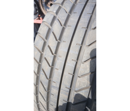 Falken FK452 235/45 R17 95ZR