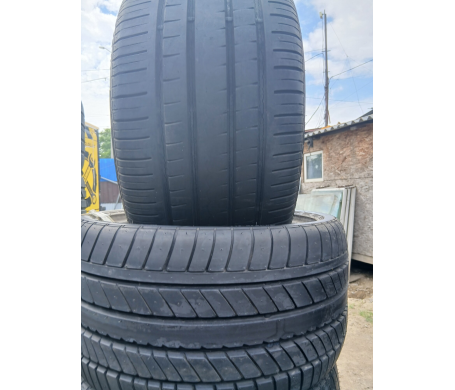 Pirelli PZero Rosso 285/30 R18 95ZR