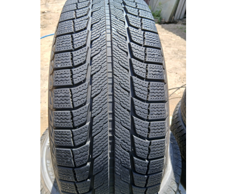Michelin Latitude X-Ice 225/70 R16 103T