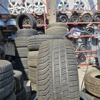 Pirelli PZero Winter 255/40 R21 102H