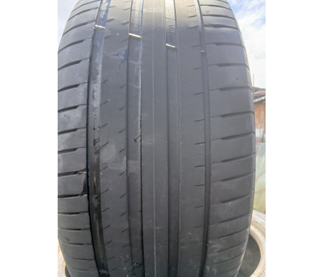 Michelin Pilot Sport 4 275/45 R21 110Y