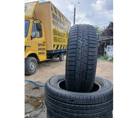 Firestone FireHawk 700 215/60 R16 95W