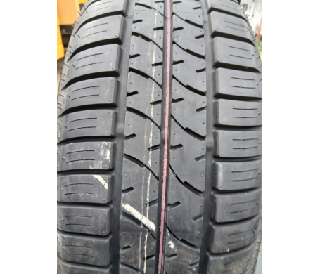 Firestone FireHawk 700 215/60 R16 95W