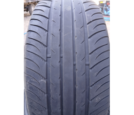 Kumho Ecsta Sport PS72 245/45 R20 99Y