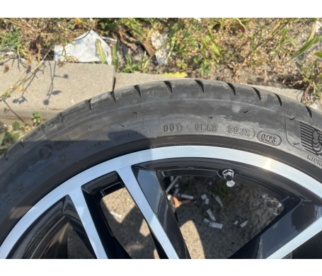 Michelin Pilot Sport 4 255/40 R20