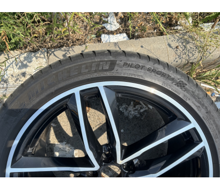 Michelin Pilot Sport 4 255/40 R20