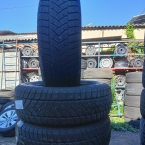 Dunlop SP LT 60 215/60 R17C 104/102H
