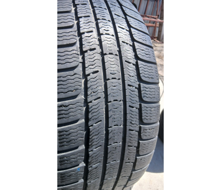Michelin Latitude Alpin 235/55 R17 99H