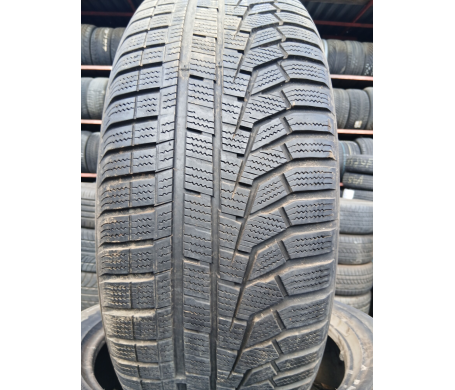 Hankook Winter I*Cept Evo 2 W320 235/55 R19 105V