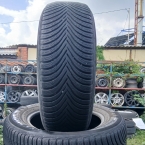 Michelin Alpin 5 215/65 R17 99H