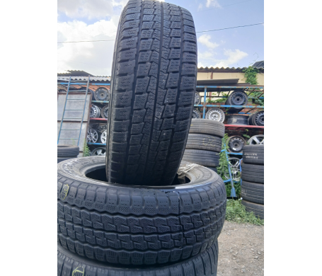 Hankook Winter RW06 215/65 R16C 109/107R