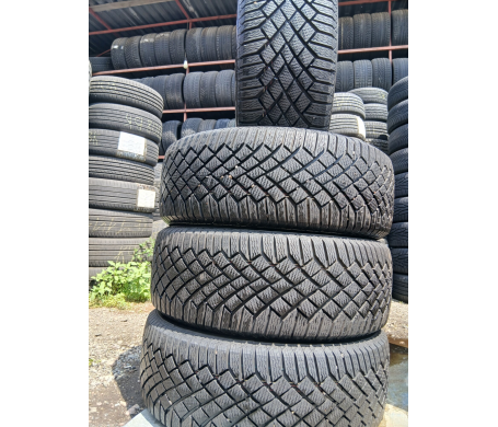 Continental VikingContact 7 235/55 R18 104T