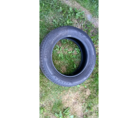 Bridgestone Alenza H/L 33 225/60 R18 100