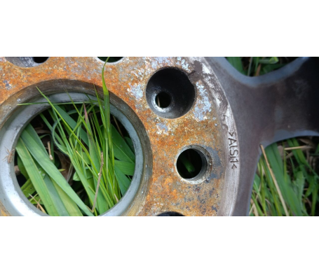 Bmw oem R16 W7 PCD 5/120 DIA72.5