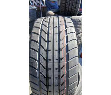 Falken FK452 235/45 R17 95ZR