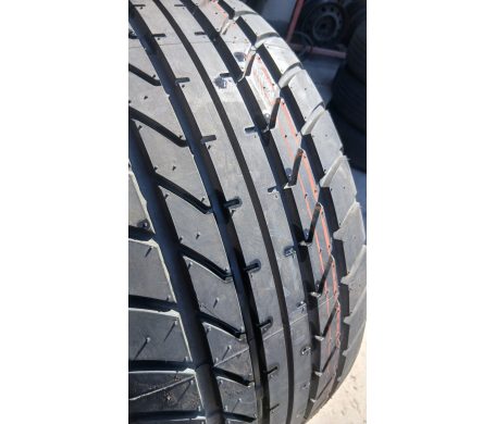 Falken FK452 235/45 R17 95ZR