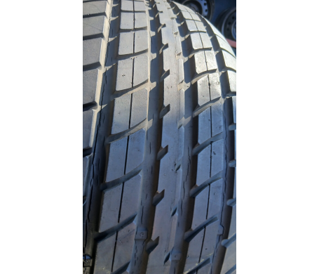 Dunlop SP Sport 2000E 235/45 R17 94Y
