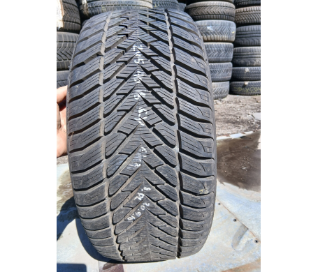 Goodyear Eagle Ultra Grip GW-3 245/40 R18 97V RunFlat