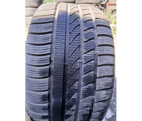 Hankook Winter Icebear W300 265/55 R18 97V