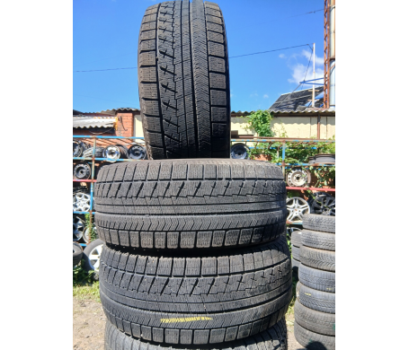 Bridgestone Blizzak VRX 225/50 R17 94S