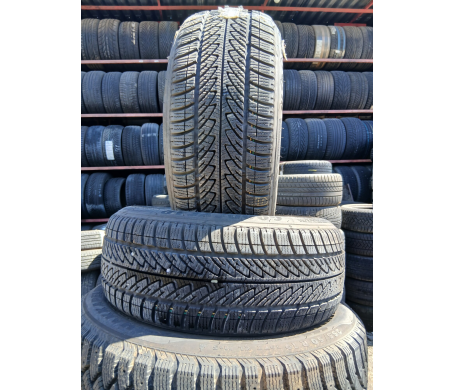 Goodyear UltraGrip 8 205/45 R17 88V
