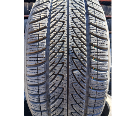 Goodyear UltraGrip 8 205/45 R17 88V