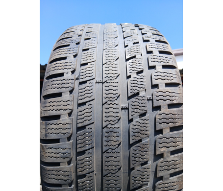 Kumho I Zen KW27 255/40 R17 98V